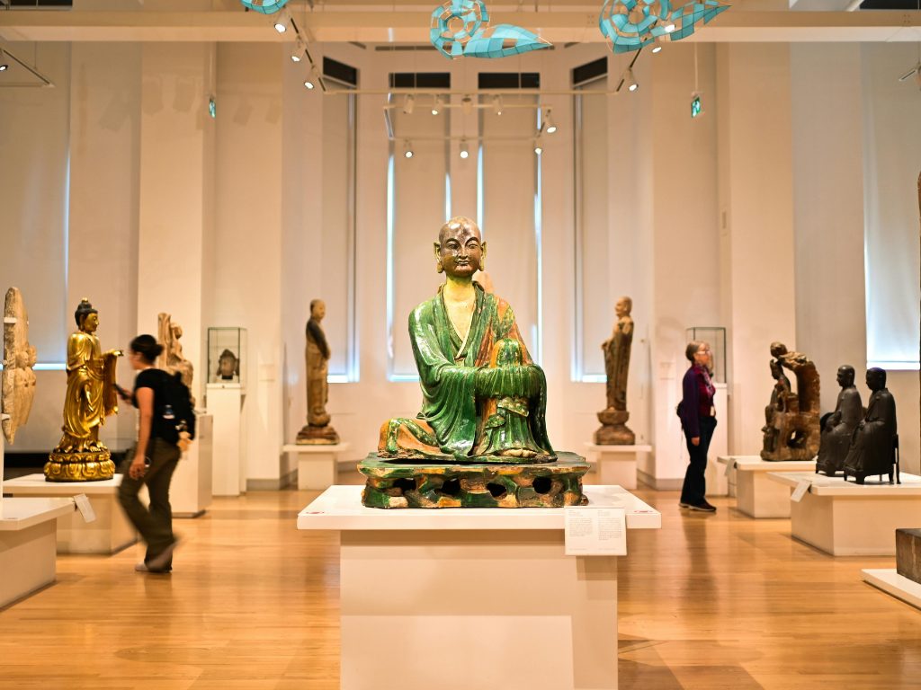 Why builder selection matters more in Singapore than many brands expect
